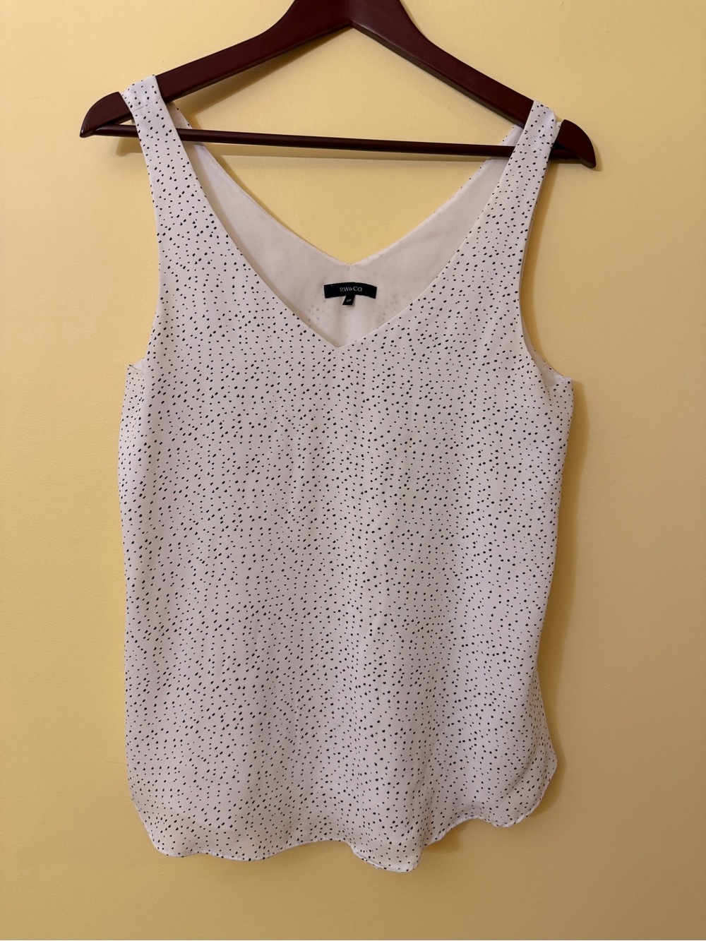 Vince Cream with Black Dot V-Neck Sleeveless Camisole
